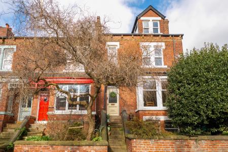 Roundhay Avenue, Leeds, LS8