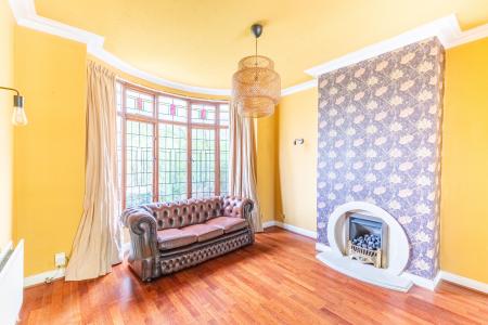 3 bedroom Semi-detached house to let in The Rise, Kirkstall, Leeds, LS5