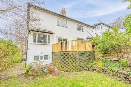 3 bedroom Semi-detached house to let in The Rise, Kirkstall, Leeds, LS5