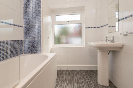 3 bedroom Semi-detached house to let in Henconner Avenue, Chapel Allerton, Leeds, LS7