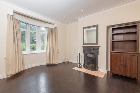 3 bedroom Semi-detached house to let in Henconner Avenue, Chapel Allerton, Leeds, LS7