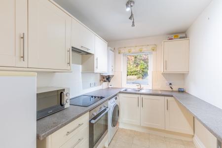 2 bedroom Flat for sale in The Belfry, Windmill Lane, Yeadon, Leeds, LS19