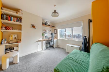 3 bedroom Semi-detached house for sale in Mount Pleasant Avenue, Leeds, LS8