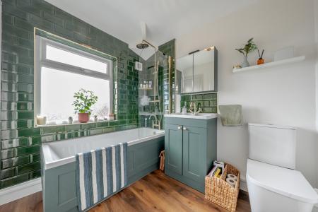 3 bedroom Semi-detached house for sale in Mount Pleasant Avenue, Leeds, LS8