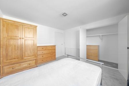 2 bedroom End of terrace house for sale in Woodbridge Green, Headingley, Leeds, LS6