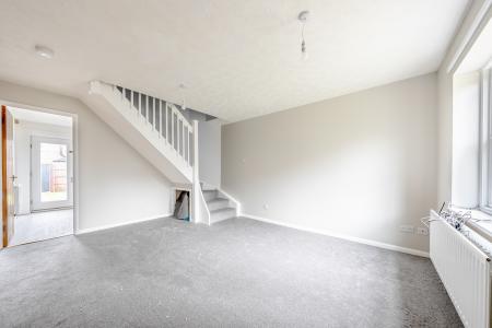 2 bedroom Town house for sale in Grange Close, Leeds, LS10