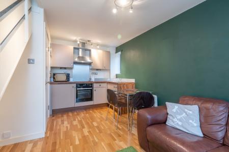1 bedroom Flat to let in The Chandlers, The Calls, Leeds, LS2