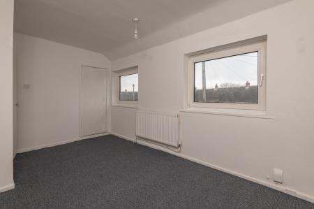 2 bedroom Semi-detached house to let in Brackenwood Drive, Roundhay, Leeds, LS8