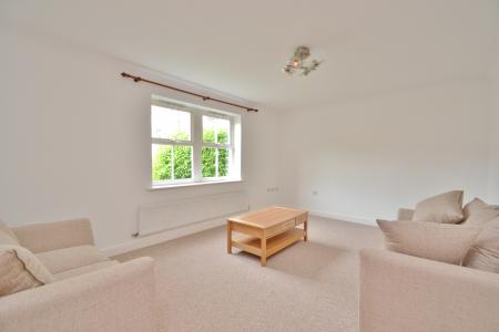 2 bedroom Flat to let in Mansion Gate Drive, Chapel Allerton, Leeds, LS7