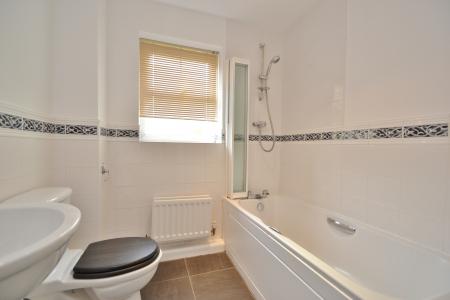 2 bedroom Flat to let in Mansion Gate Drive, Chapel Allerton, Leeds, LS7