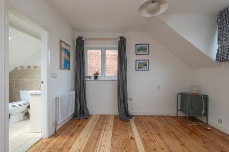 3 bedroom Semi-detached house to let in Chandos Terrace, Roundhay, Leeds, LS8