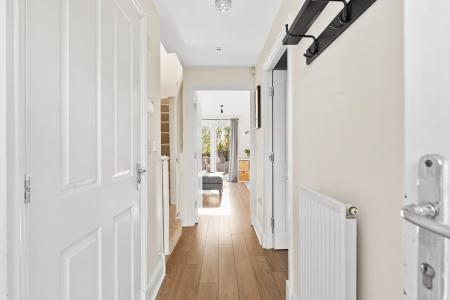 3 bedroom Semi-detached house for sale in Potternewton Mount, Leeds, LS7