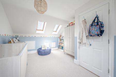 3 bedroom Semi-detached house for sale in Potternewton Mount, Leeds, LS7