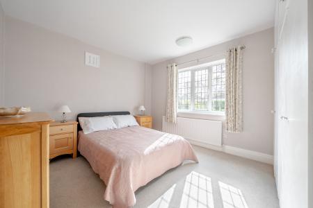 4 bedroom Semi-detached house for sale in Southlands Drive, Moortown, Leeds, LS17