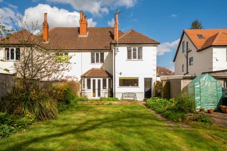 4 bedroom Semi-detached house for sale in Southlands Drive, Moortown, Leeds, LS17