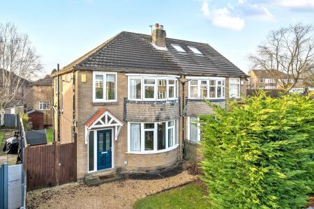 Carr Manor View, Moortown, Leeds, LS17