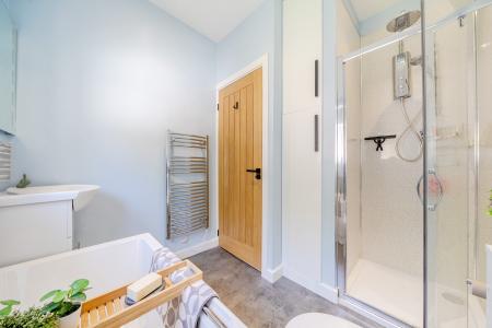 4 bedroom Semi-detached house for sale in Hawkhills, Chapel Allerton, Leeds, LS7