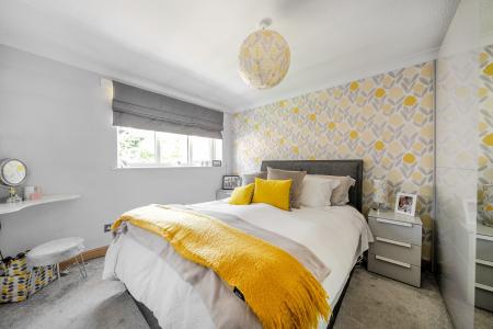 4 bedroom Semi-detached house for sale in Hawkhills, Chapel Allerton, Leeds, LS7