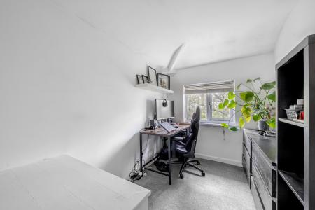 3 bedroom Semi-detached house for sale in Potternewton Lane, Leeds, LS7