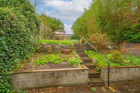 3 bedroom Semi-detached house for sale in Potternewton Lane, Leeds, LS7