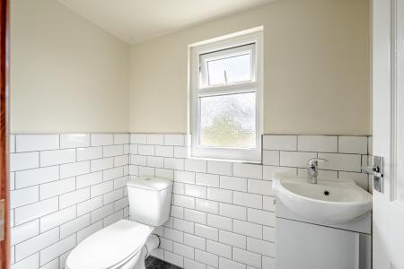 4 bedroom Semi-detached house for sale in King Alfreds Walk, Moortown, Leeds, LS6