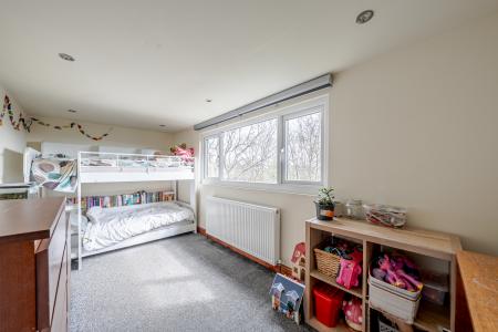 4 bedroom Semi-detached house for sale in King Alfreds Walk, Moortown, Leeds, LS6