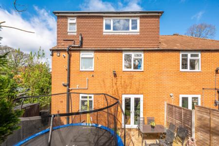 4 bedroom Semi-detached house for sale in King Alfreds Walk, Moortown, Leeds, LS6