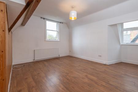 2 bedroom Flat to let in Chapeltown Road, Leeds, LS7