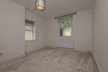 2 bedroom Apartment to let in Newton Villas, School Lane, Chapel Allerton, Leeds, LS7