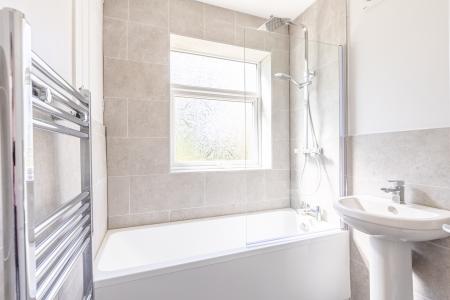 3 bedroom Semi-detached house to let in Riviera Gardens, Chapel Allerton, Leeds, LS7