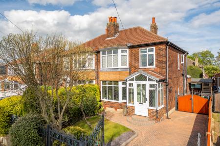 Carr Manor View, Leeds, LS17