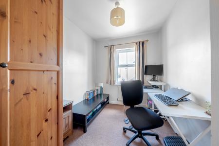 3 bedroom Town house for sale in Mansion Gate Drive, Chapel Allerton, Leeds, LS7