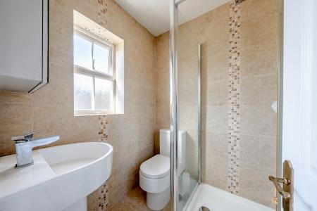 3 bedroom Town house for sale in Mansion Gate Drive, Chapel Allerton, Leeds, LS7