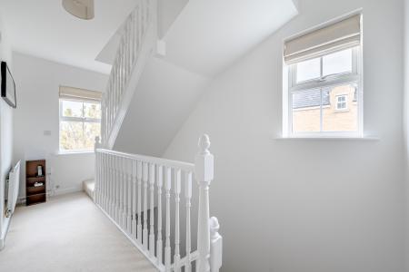 3 bedroom End of terrace house for sale in Charnley Drive, Chapel Allerton, Leeds, LS7