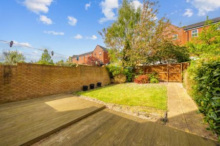 3 bedroom End of terrace house for sale in Charnley Drive, Chapel Allerton, Leeds, LS7