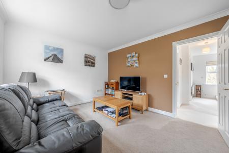 3 bedroom End of terrace house for sale in Charnley Drive, Chapel Allerton, Leeds, LS7
