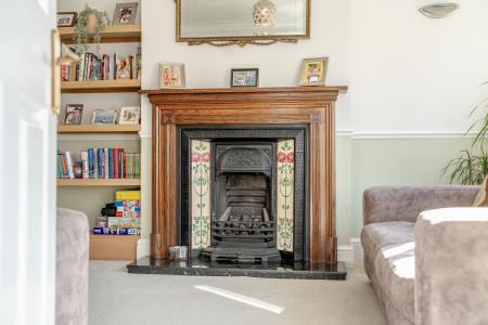 3 bedroom Semi-detached house for sale in Vesper Gate Crescent, Kirkstall, Leeds, LS5