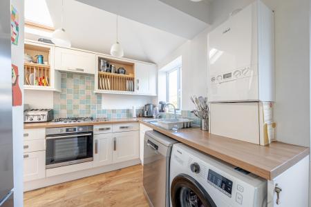 3 bedroom Semi-detached house for sale in Vesper Gate Crescent, Kirkstall, Leeds, LS5