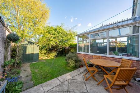 3 bedroom Semi-detached house for sale in Vesper Gate Crescent, Kirkstall, Leeds, LS5