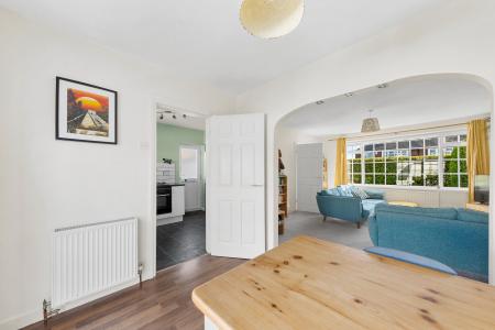 4 bedroom Semi-detached house for sale in Roxholme Road, Chapel Allerton, Leeds, LS7