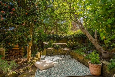 2 bedroom Terraced House for sale in Potternewton Lane, Chapel Allerton, Leeds, LS7