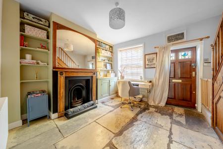 2 bedroom Terraced House for sale in Potternewton Lane, Chapel Allerton, Leeds, LS7