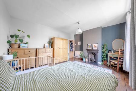3 bedroom Terraced House for sale in Victoria Street, Chapel Allerton, Leeds, LS7