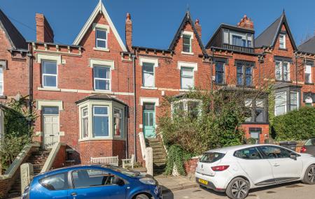 1 bedroom House share to let in Roundhay View, Chapel Allerton, Leeds, LS8