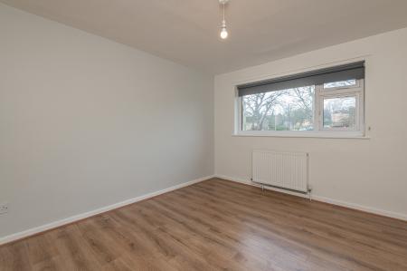 2 bedroom Terraced House for sale in Chandos Fold, Gledhow, Leeds, LS8