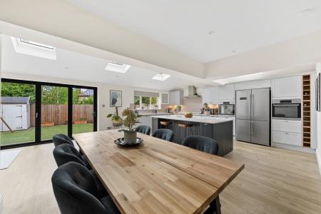 4 bedroom Semi-detached house for sale in Toronto Place, Chapel Allerton, Leeds, LS7