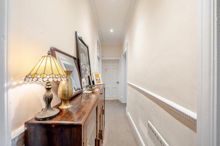 2 bedroom Flat for sale in 80 Harrogate Road, Chapel Allerton, Leeds, LS7