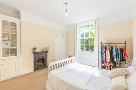 2 bedroom Flat for sale in 80 Harrogate Road, Chapel Allerton, Leeds, LS7