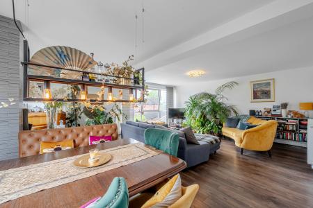 2 bedroom Flat for sale in Beverley Court, Shadwell Lane, Moortown, Leeds, LS17