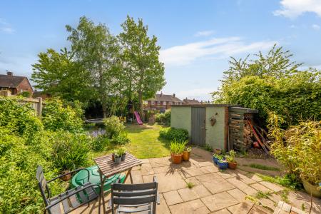 2 bedroom Semi-detached house for sale in Latchmere Avenue, Leeds, LS16